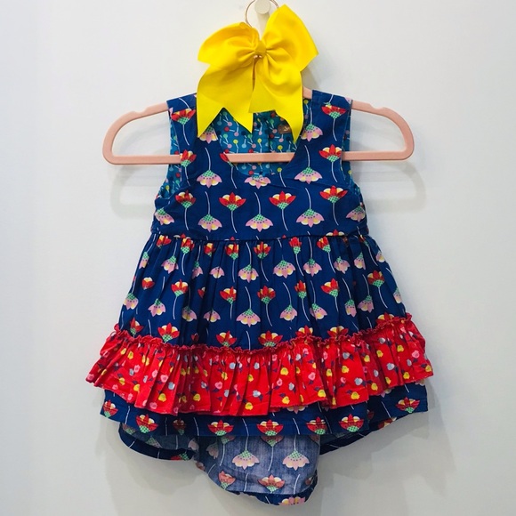 Jelly The Pug Other - Boutique Jelly The Pug top with yellow  hairbow sz 5